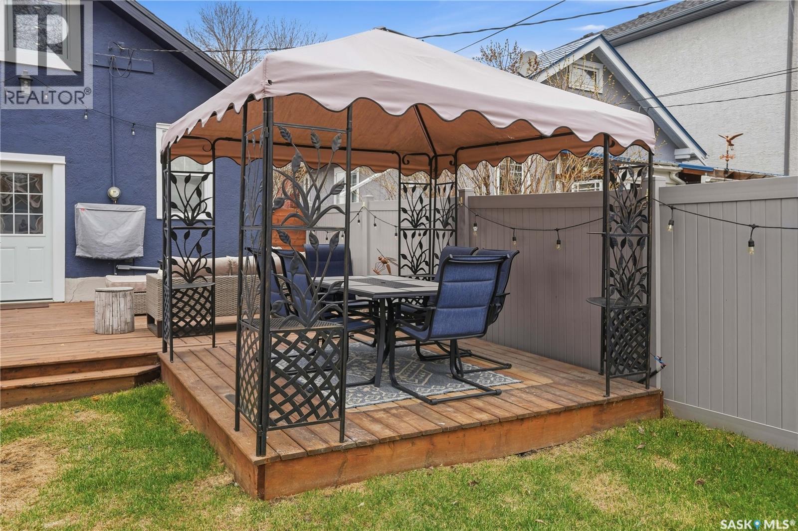 2155 Queen Street, Regina, SK - Outdoor With Deck Patio Veranda