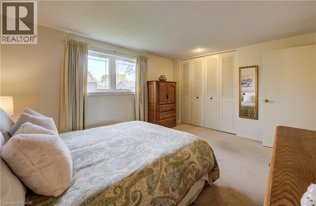 51 Underhill Crescent, Kitchener, ON - Indoor Photo Showing Bedroom
