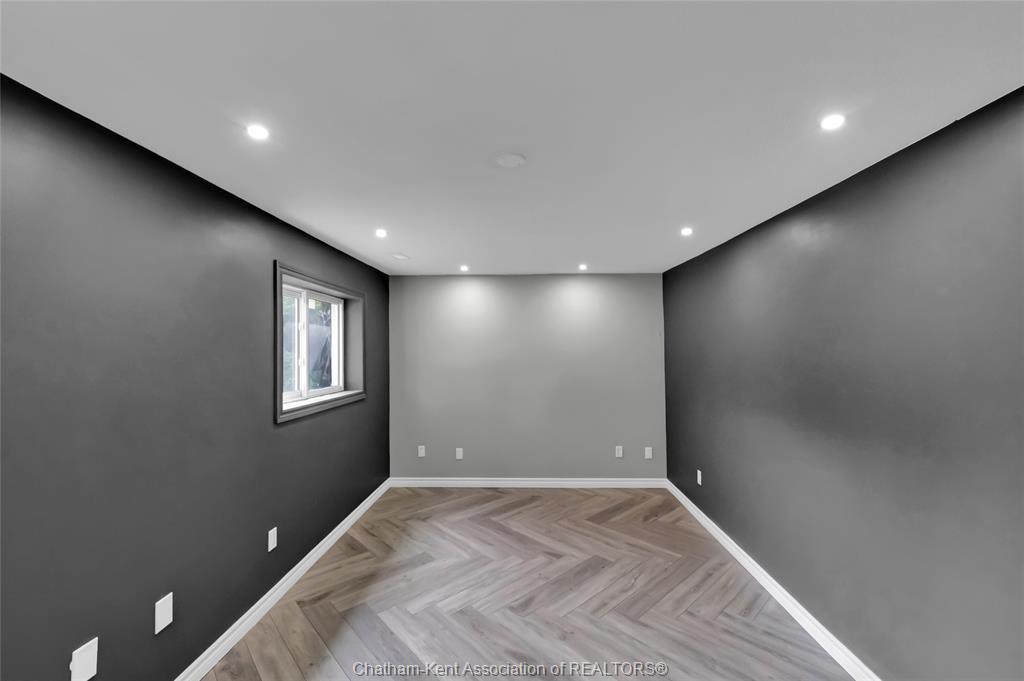 74 Chestnut Drive, Chatham, ON