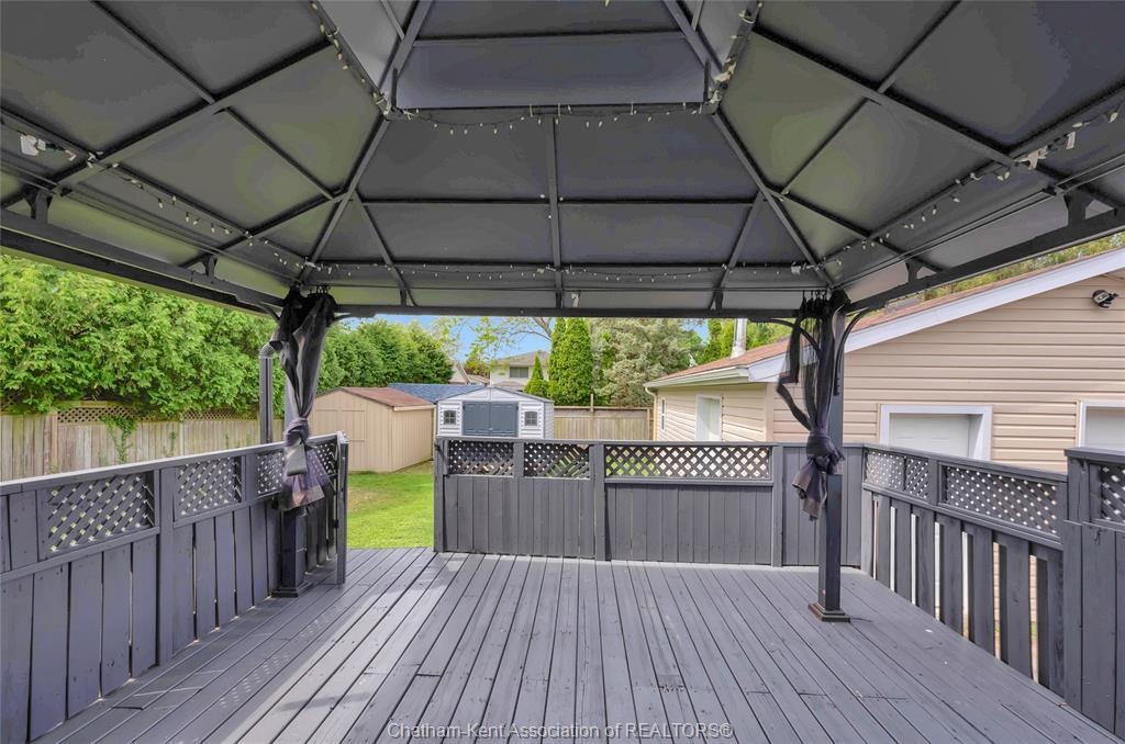 74 Chestnut Drive, Chatham, ON
