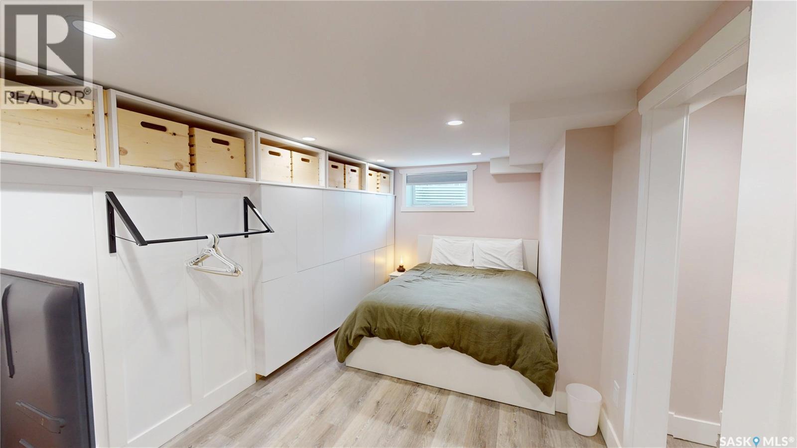 1232 2Nd Avenue N, Saskatoon, SK - Indoor Photo Showing Other Room