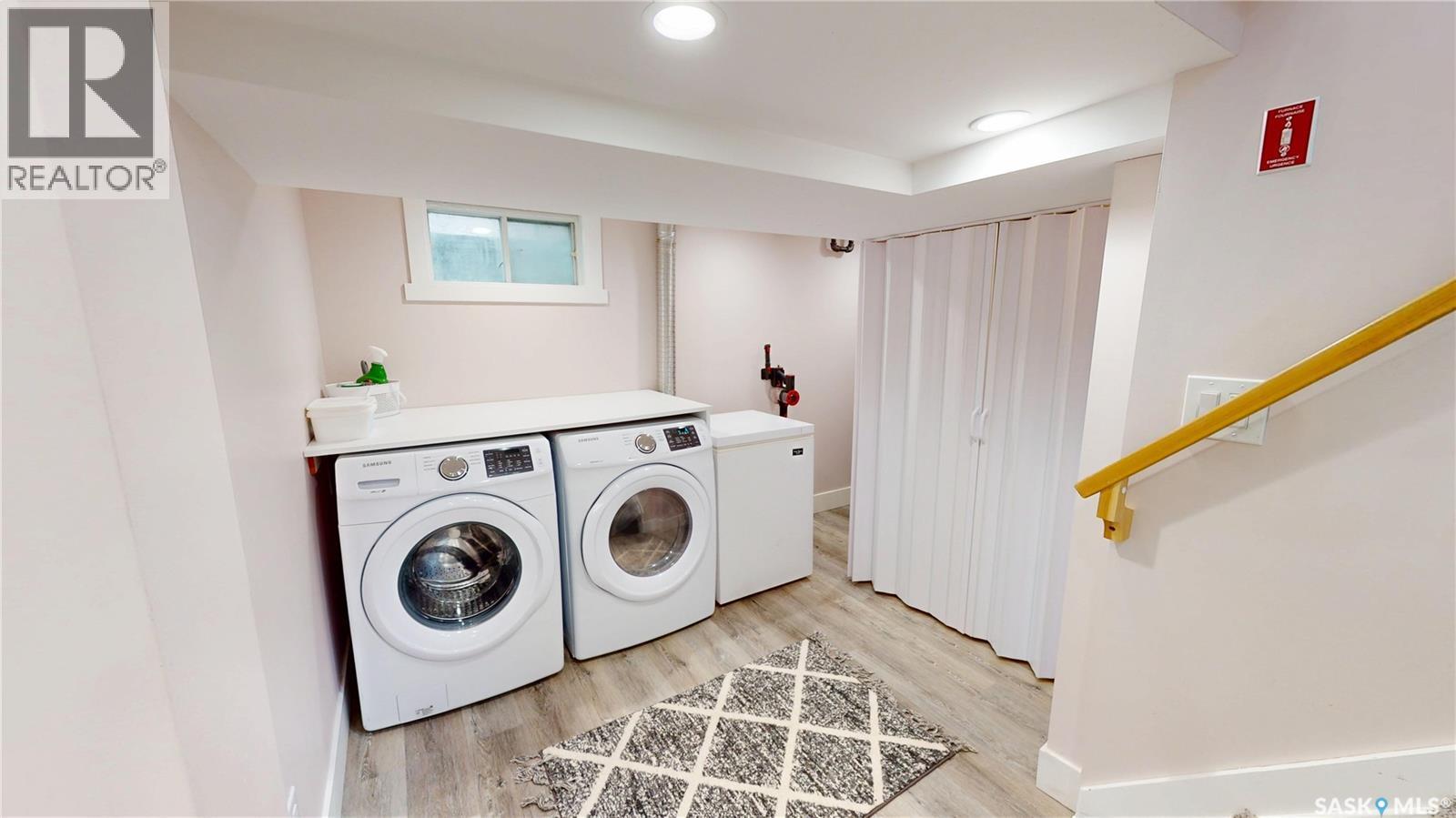 1232 2Nd Avenue N, Saskatoon, SK - Indoor Photo Showing Laundry Room