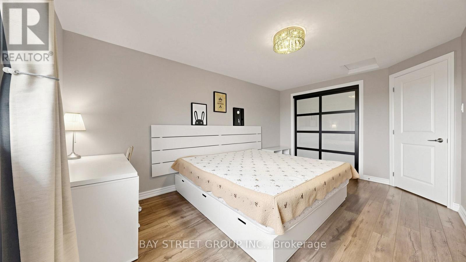 57 Longmeadow Crescent, Markham, ON - Indoor Photo Showing Bedroom