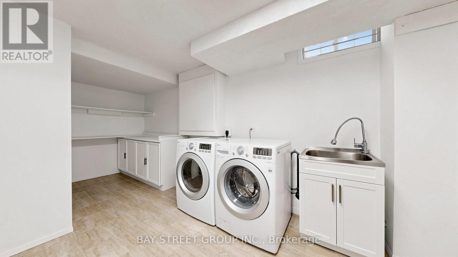 57 Longmeadow Crescent, Markham, ON - Indoor Photo Showing Laundry Room