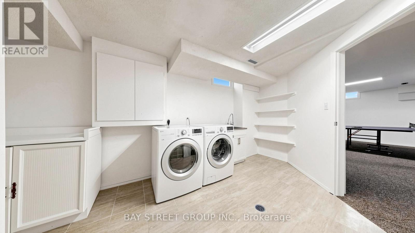 57 Longmeadow Crescent, Markham, ON - Indoor Photo Showing Laundry Room