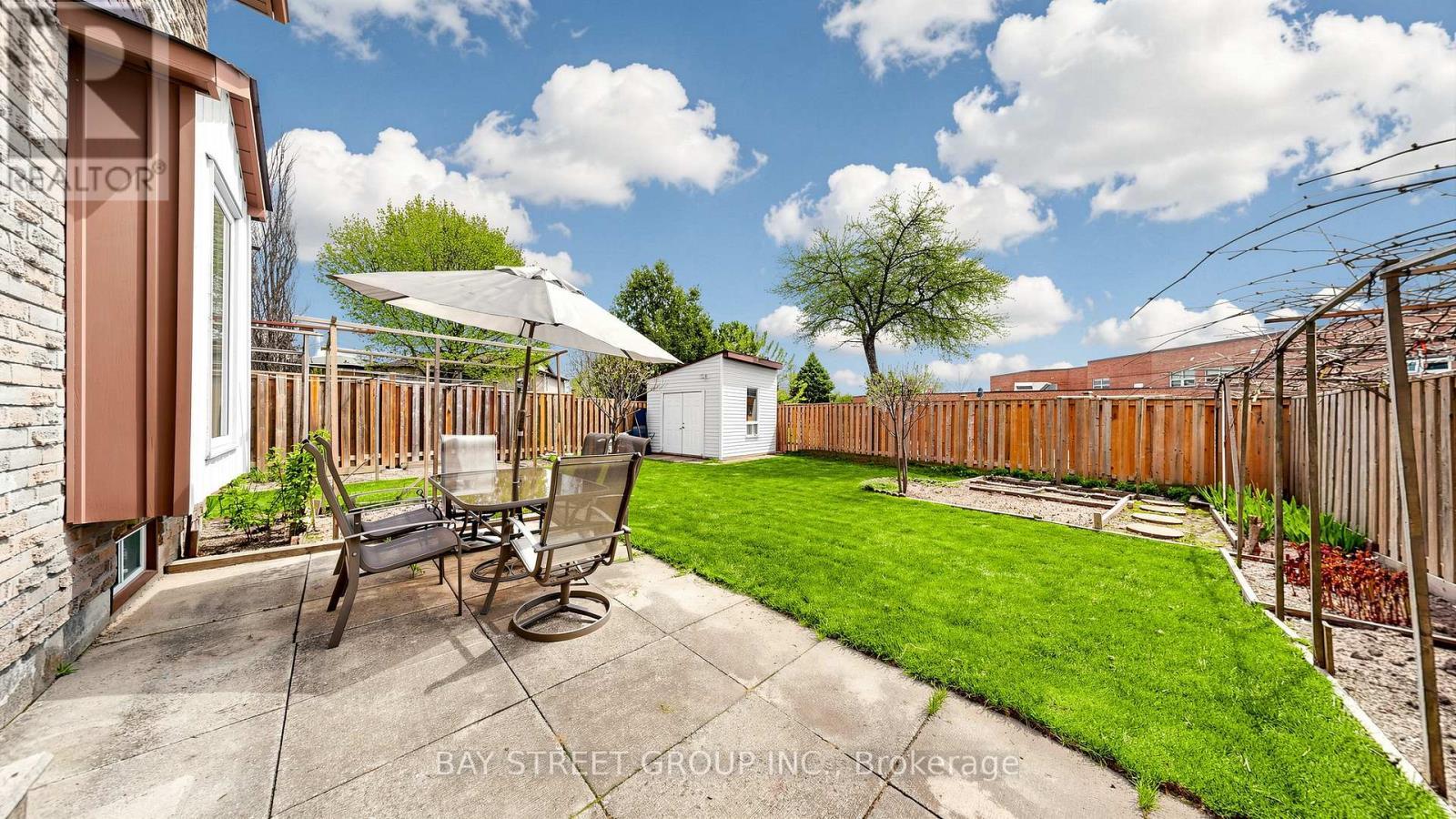 57 Longmeadow Crescent, Markham, ON - Outdoor