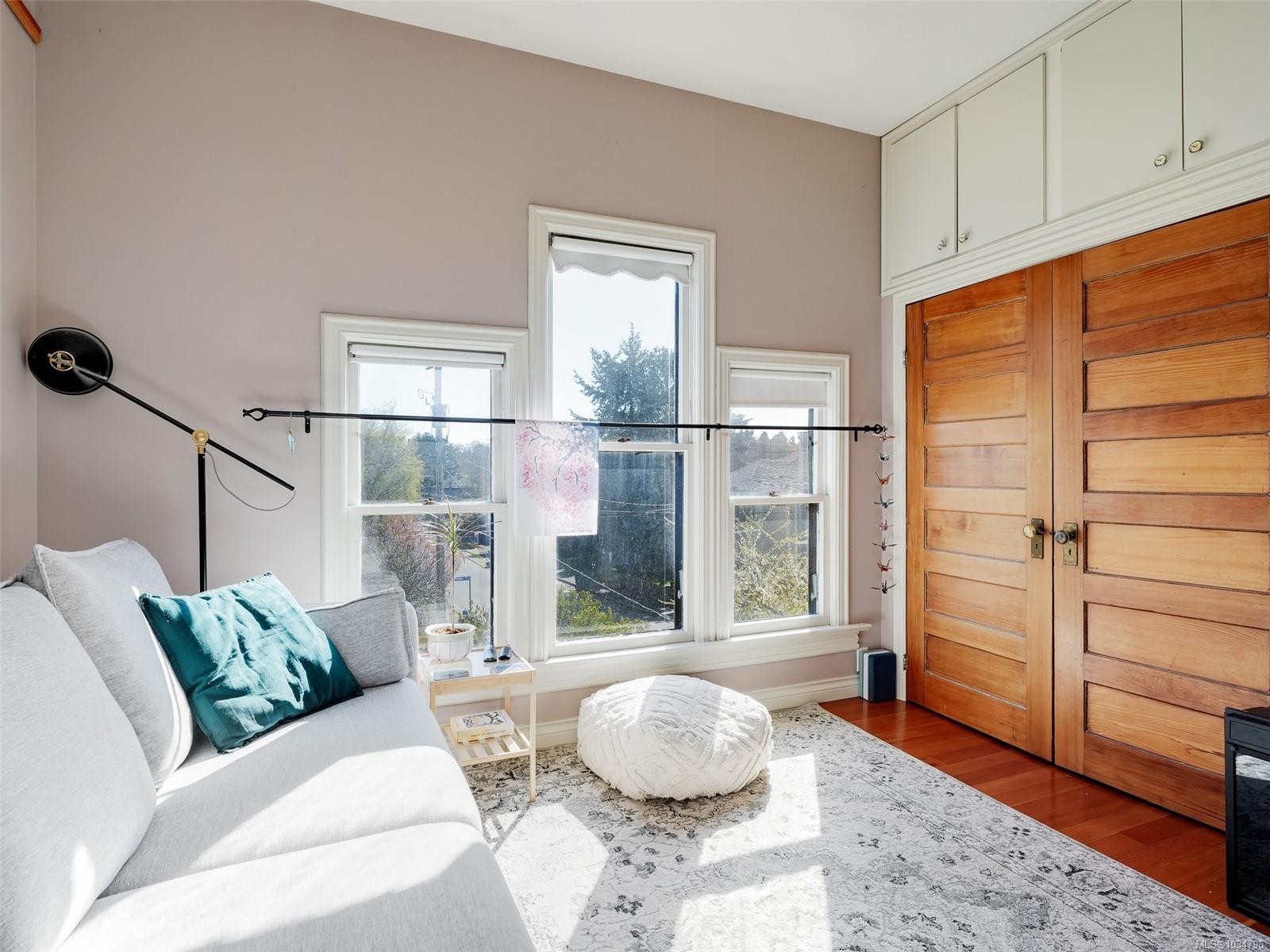 2130 Ridge Rd, Victoria, BC