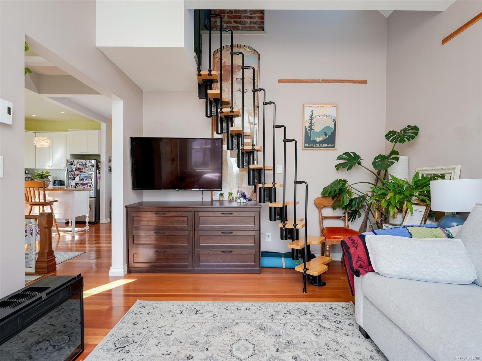 2130 Ridge Rd, Victoria, BC
