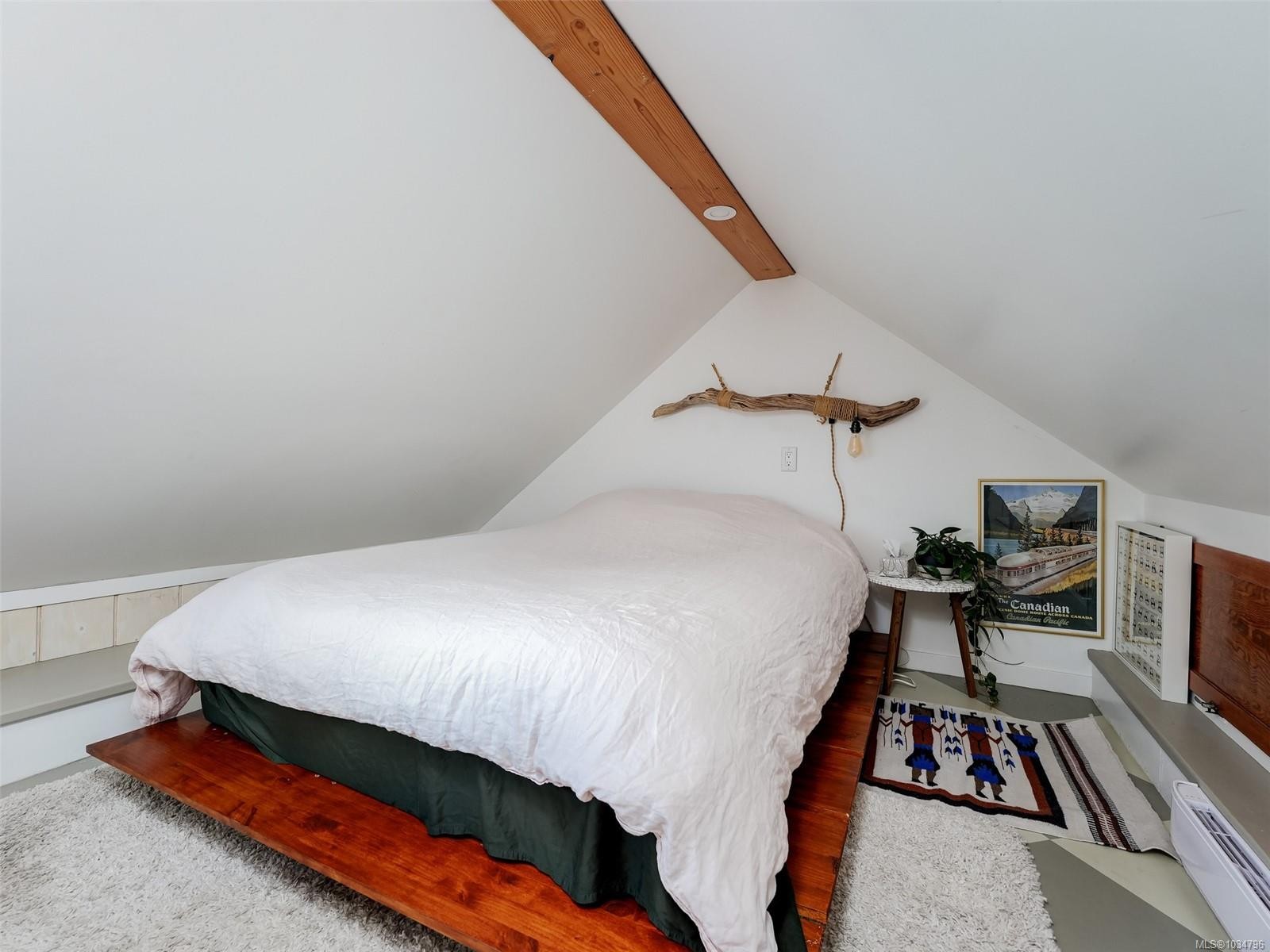 2130 Ridge Rd, Victoria, BC