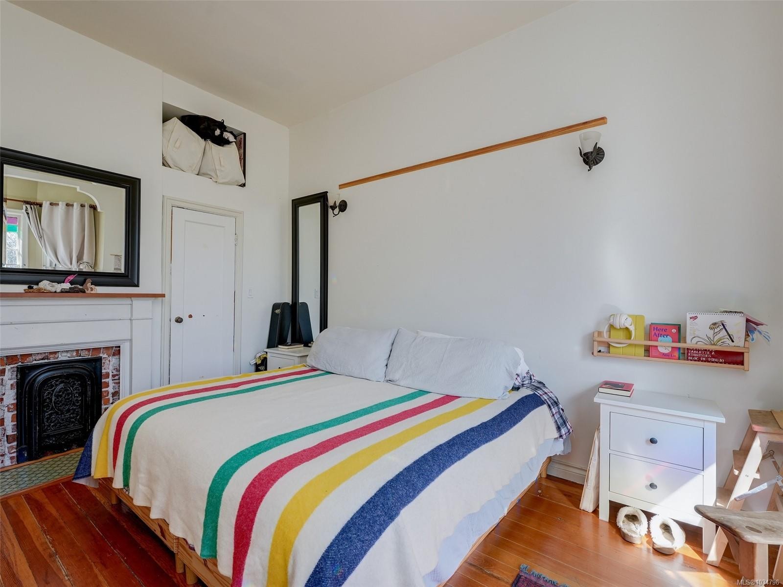 2130 Ridge Rd, Victoria, BC