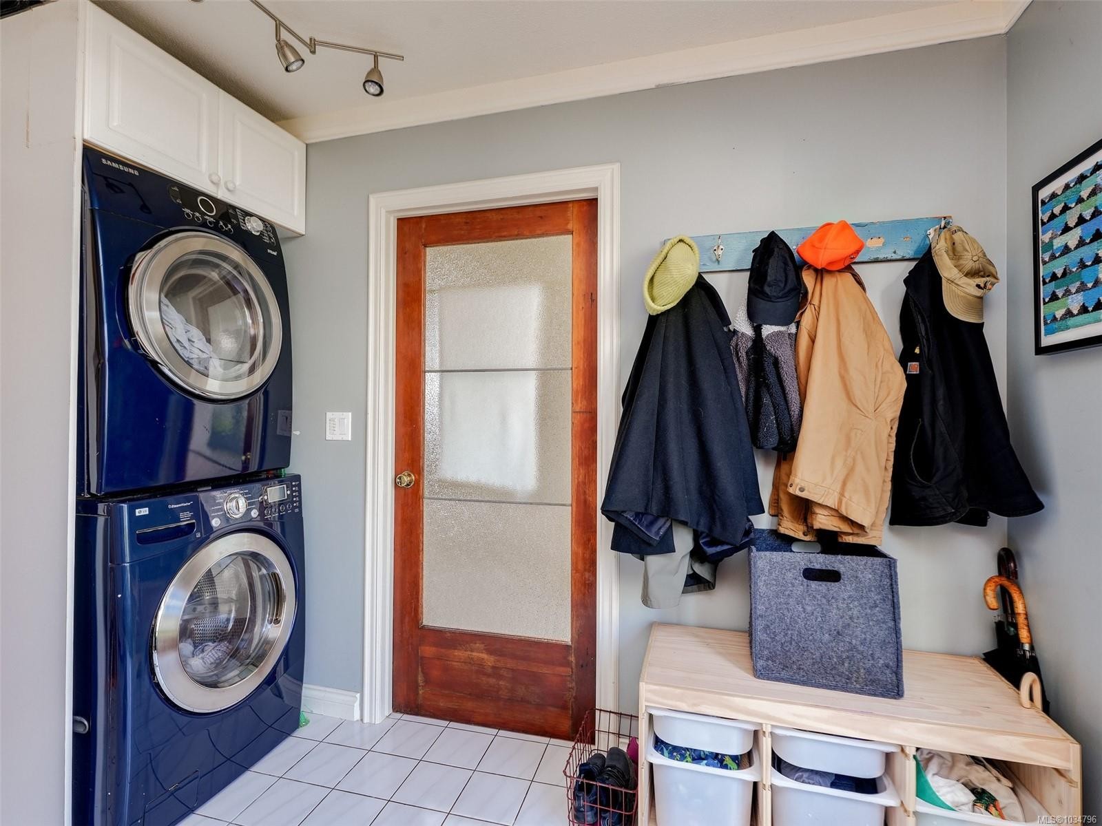 2130 Ridge Rd, Victoria, BC