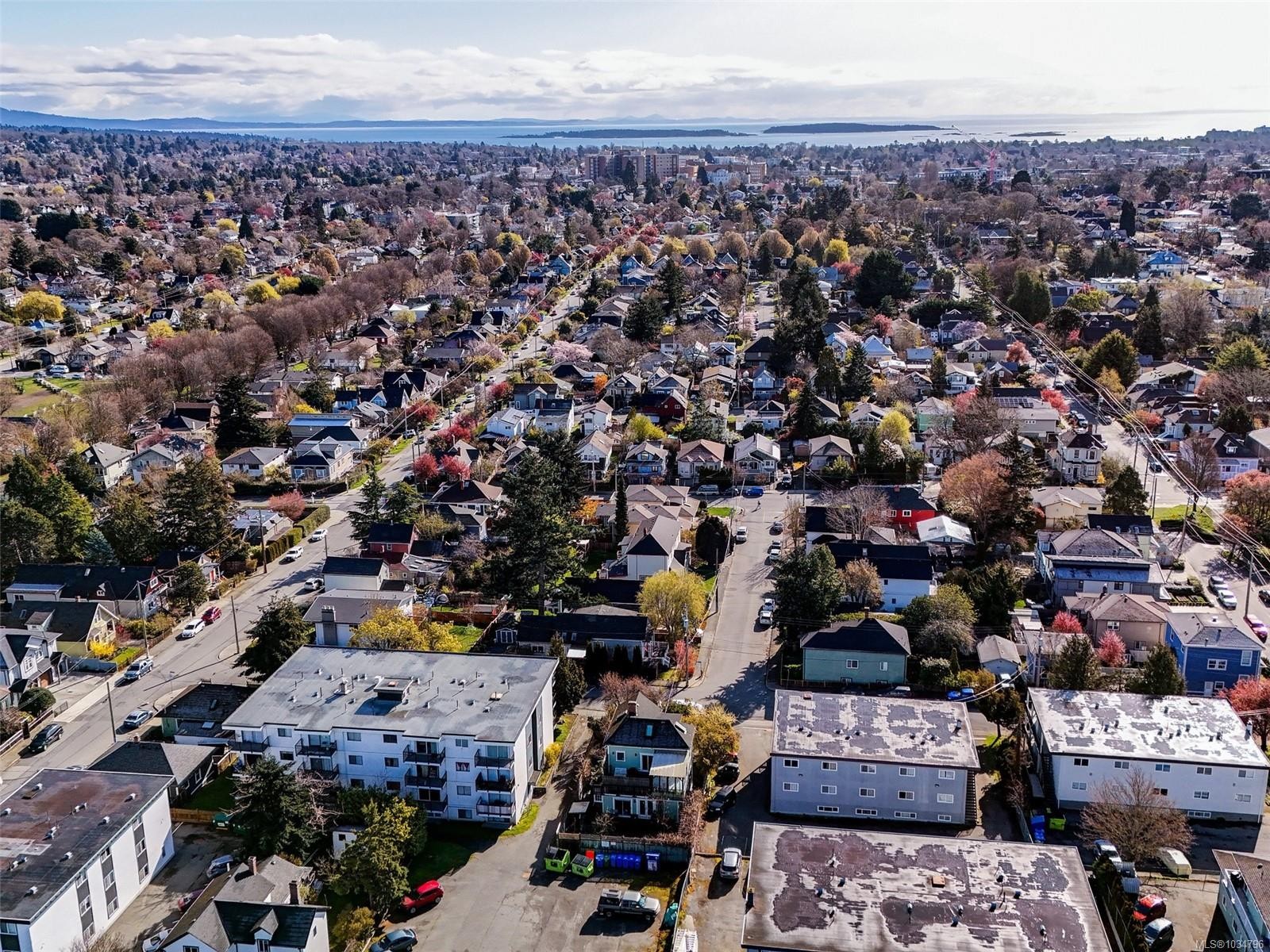 2130 Ridge Rd, Victoria, BC