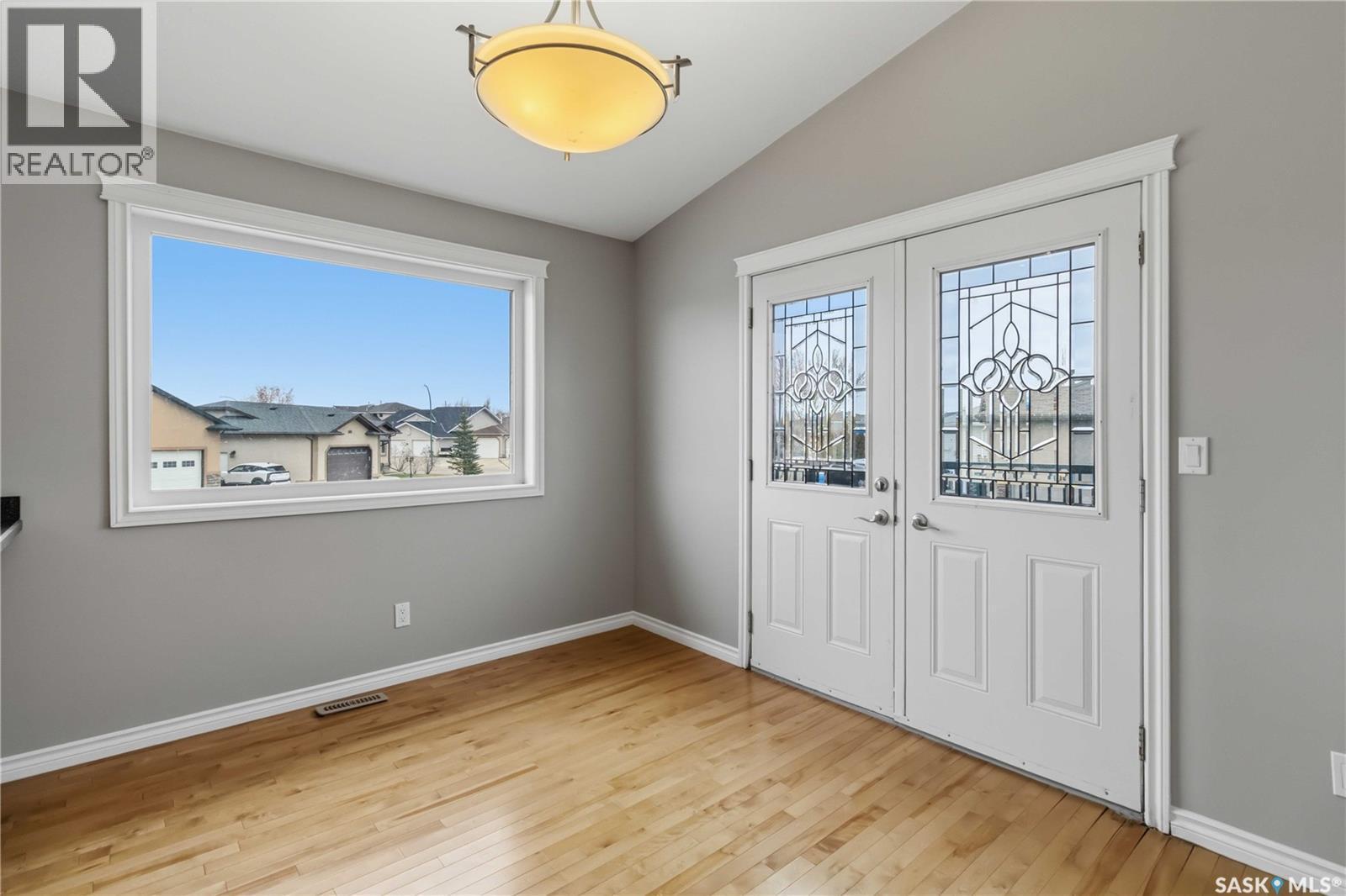 203 Kinloch Crescent, Saskatoon, SK - Indoor Photo Showing Other Room