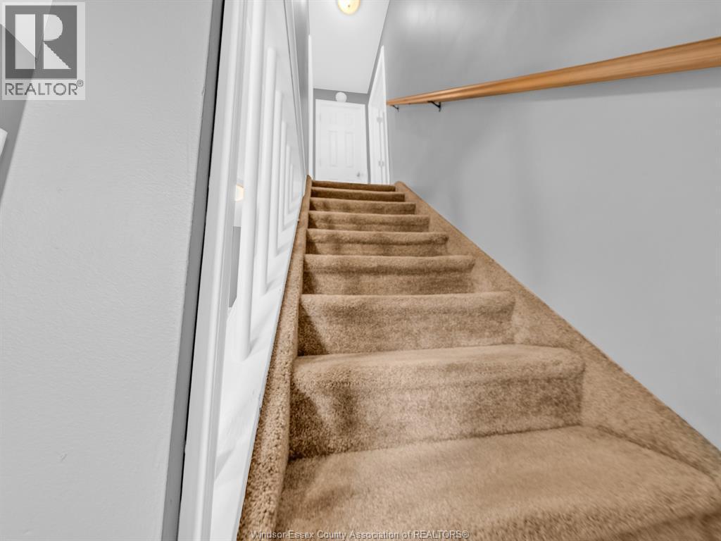 1633 Olive, Windsor, ON - Indoor Photo Showing Other Room