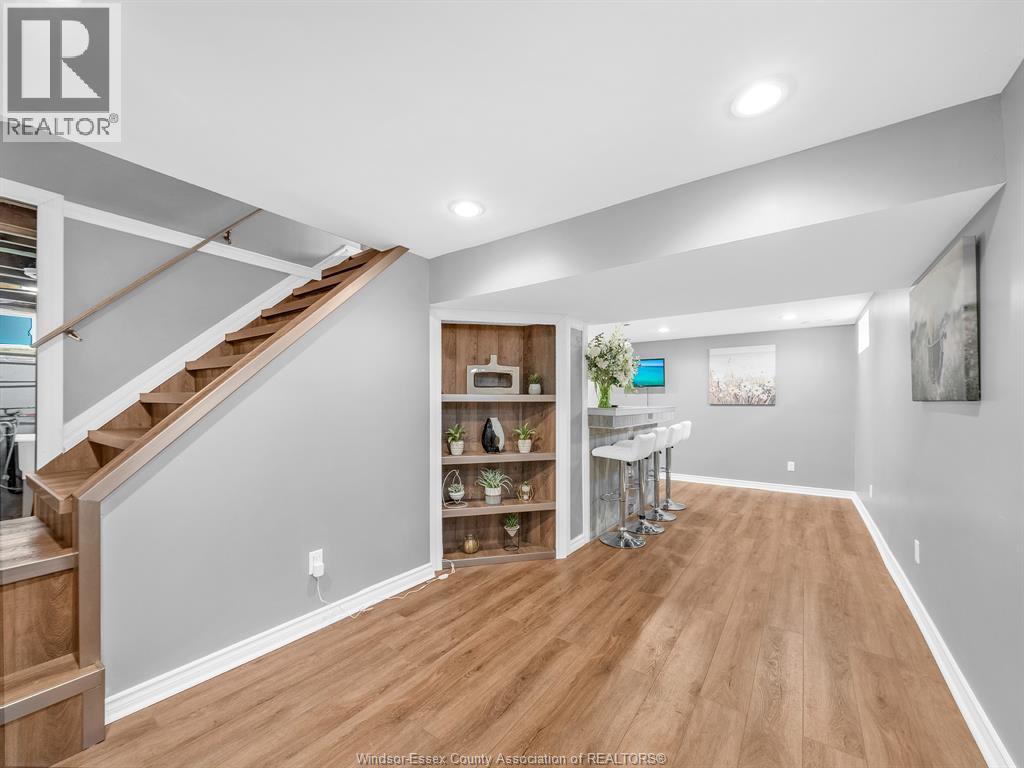 1633 Olive, Windsor, ON - Indoor Photo Showing Other Room