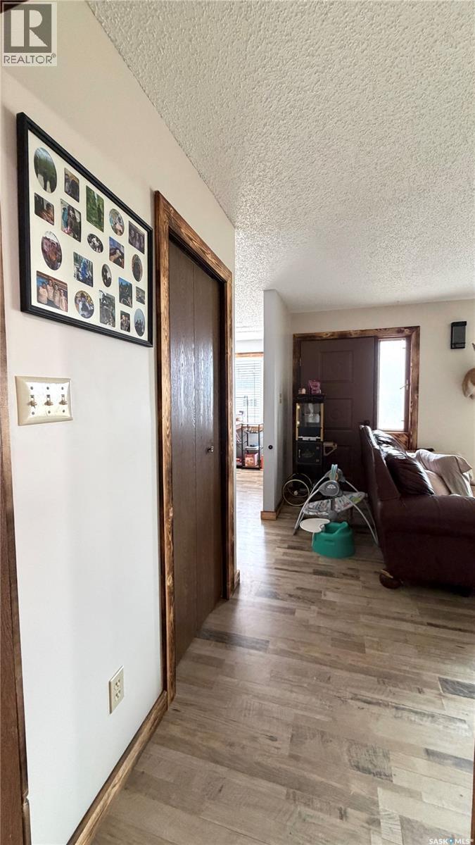 701 1St Street, Hanley, SK - Indoor Photo Showing Other Room