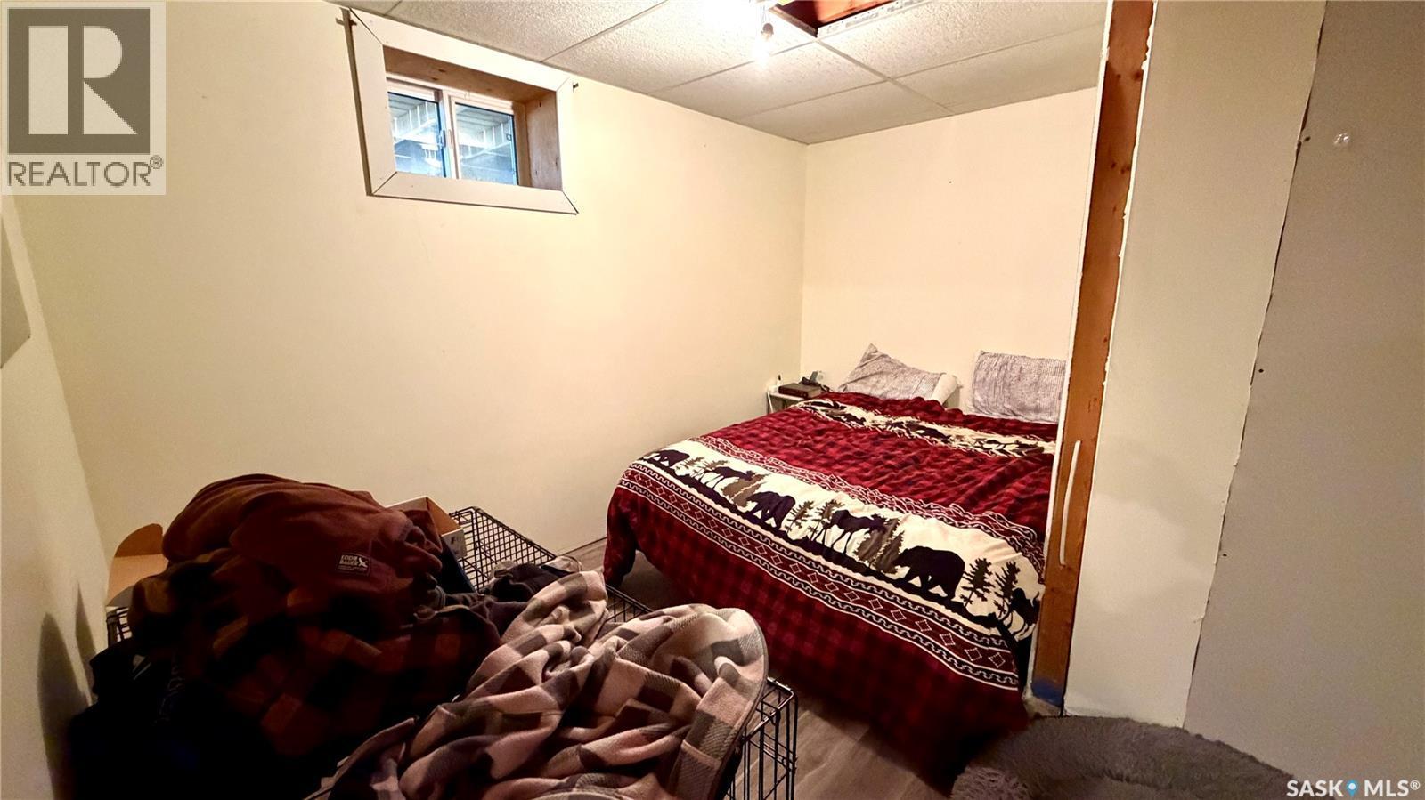 701 1St Street, Hanley, SK - Indoor