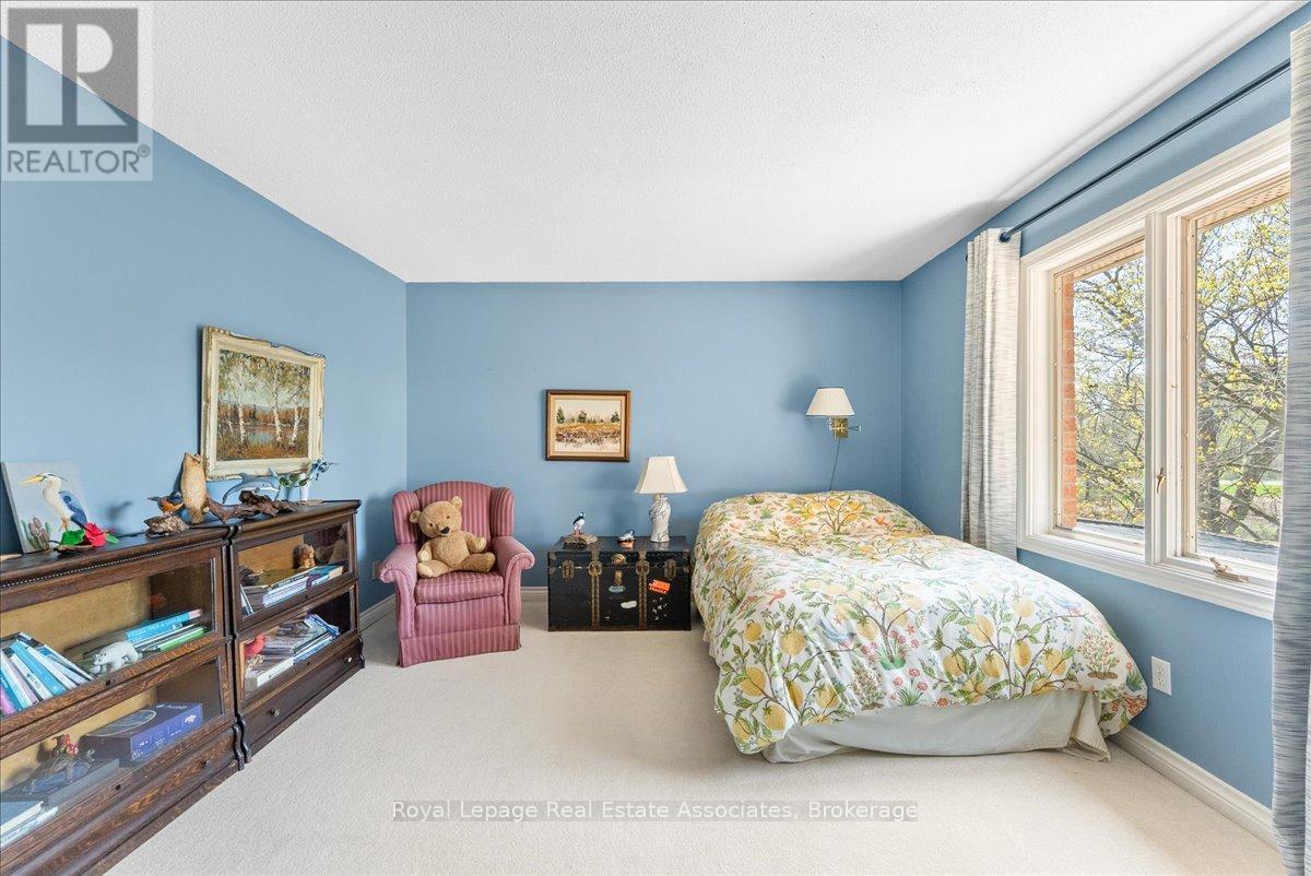 4 Wolf Crescent, Caledon, ON - Indoor Photo Showing Bedroom
