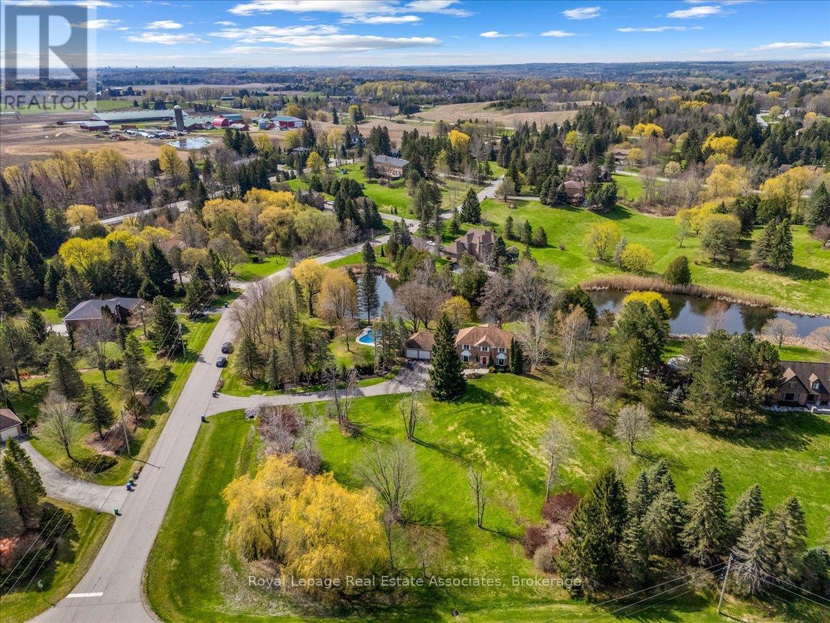 4 Wolf Crescent, Caledon, ON - Outdoor With View