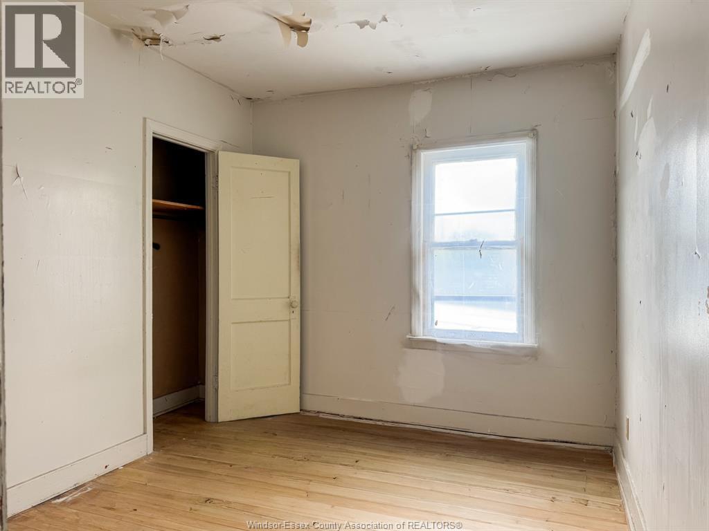 1898 Shepherd Street, Windsor, ON