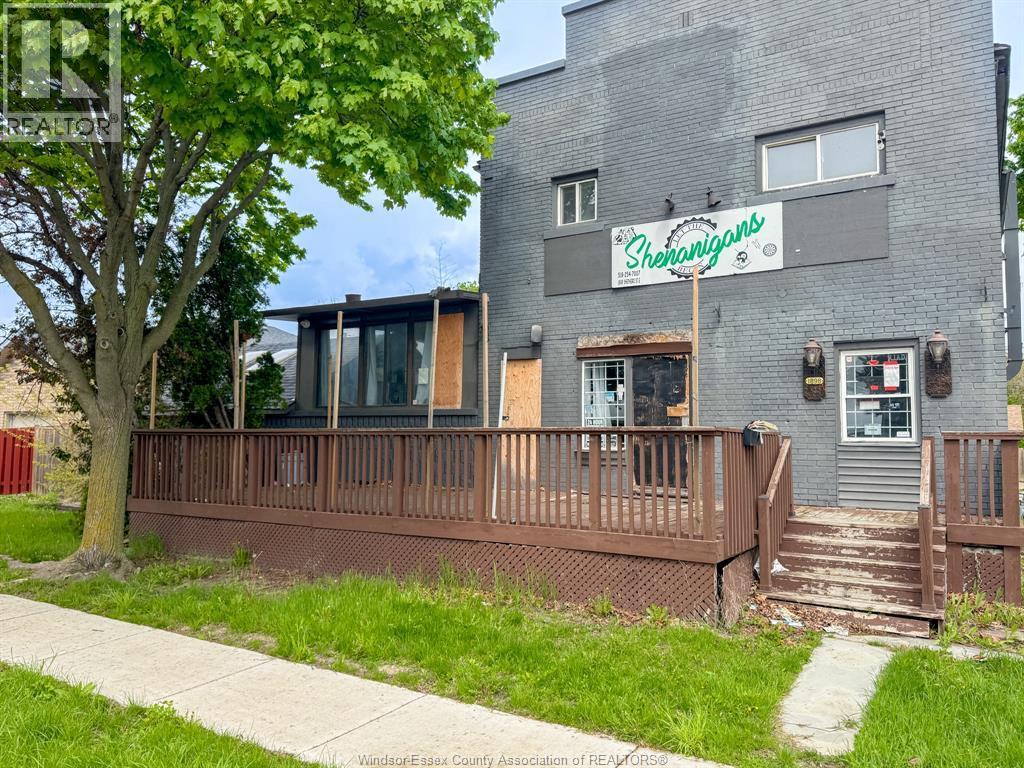 1898 Shepherd Street, Windsor, ON