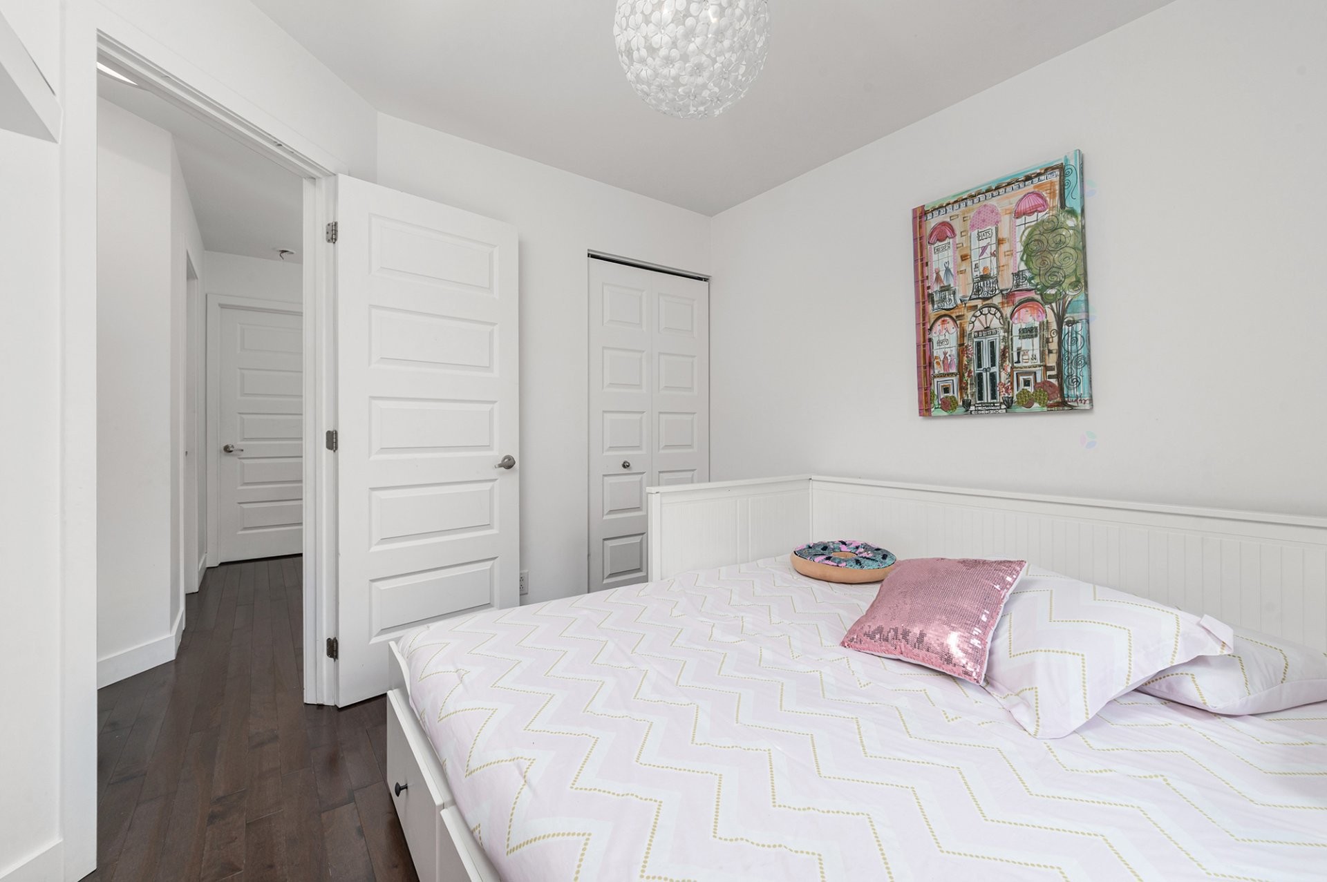 Chambre à coucher - 273 Rue Du Grenadier, Saint-Constant, QC - Indoor Photo Showing Bedroom