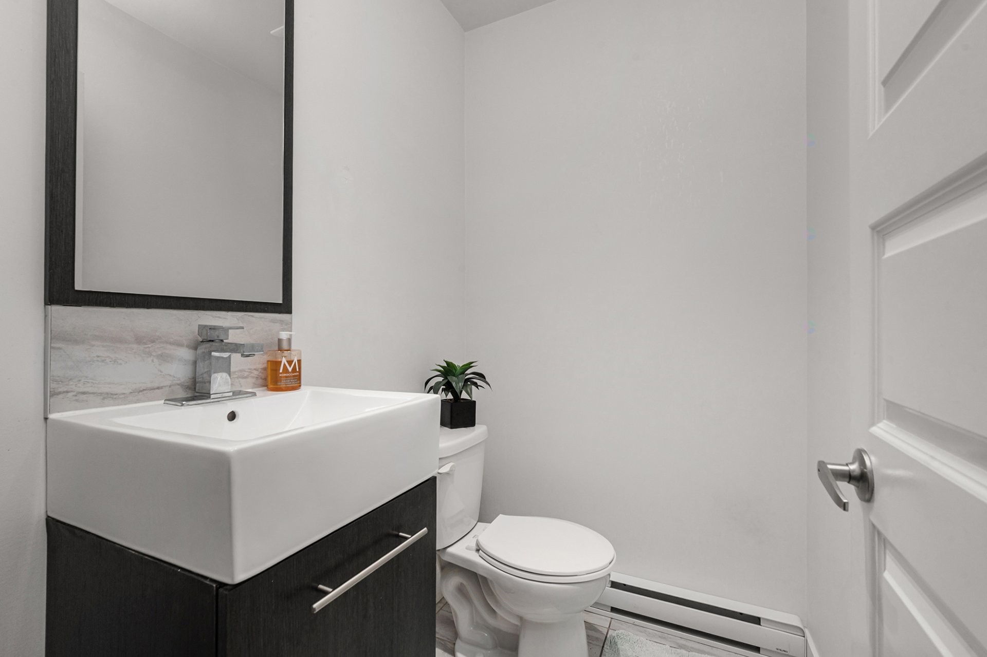 Salle d'eau - 273 Rue Du Grenadier, Saint-Constant, QC - Indoor Photo Showing Bathroom