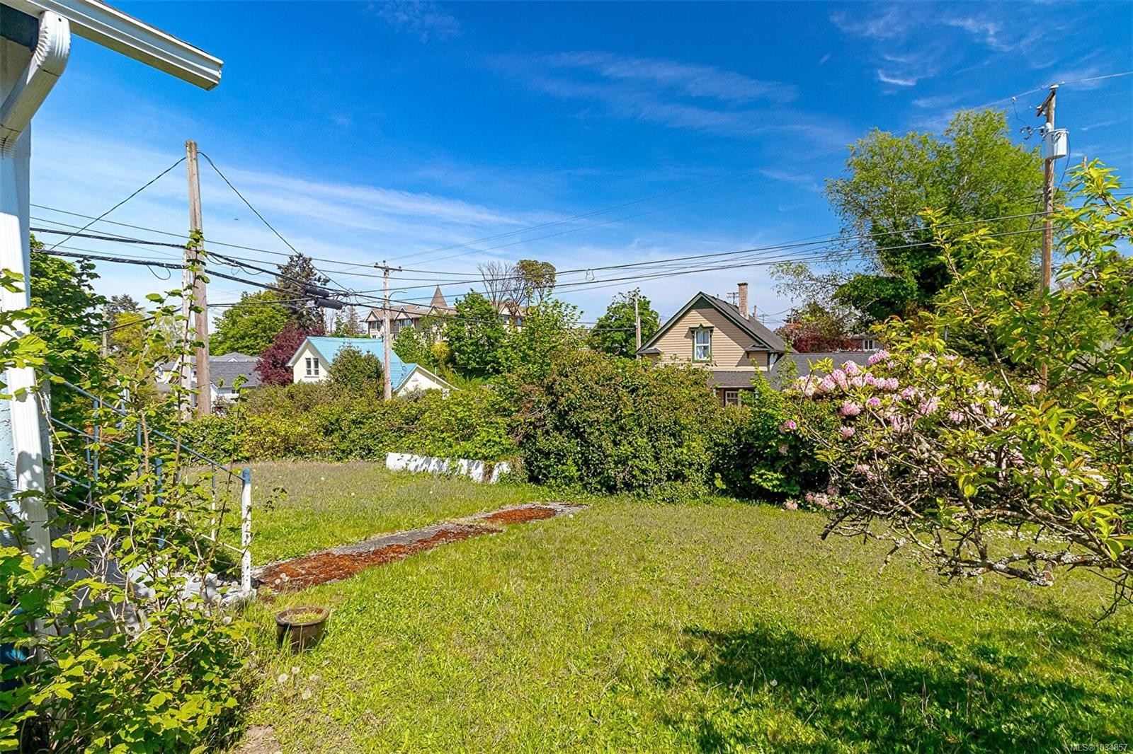 9892 Maple St, Chemainus, BC