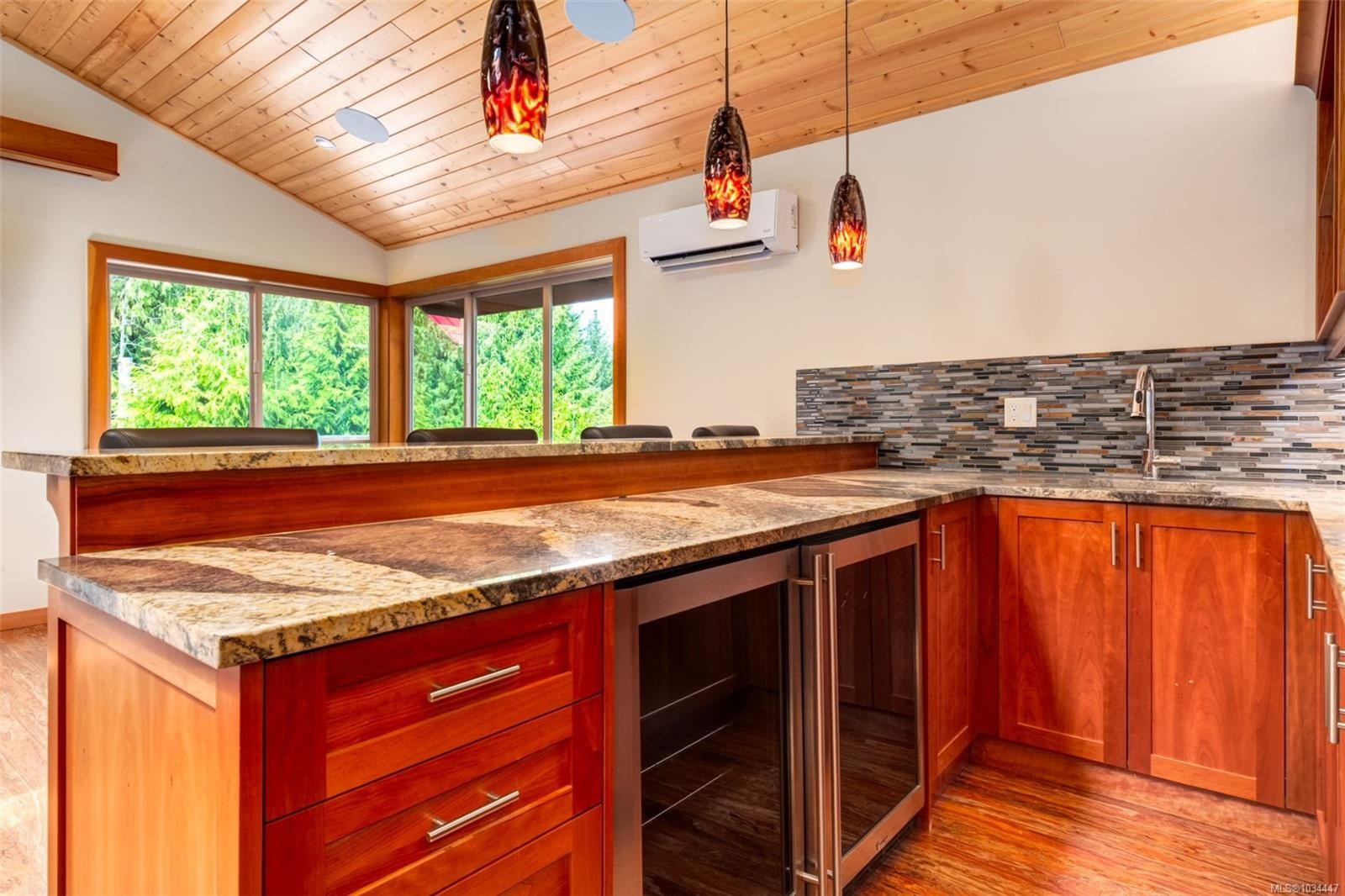 1765 Paul'S Pl, Qualicum Beach, BC