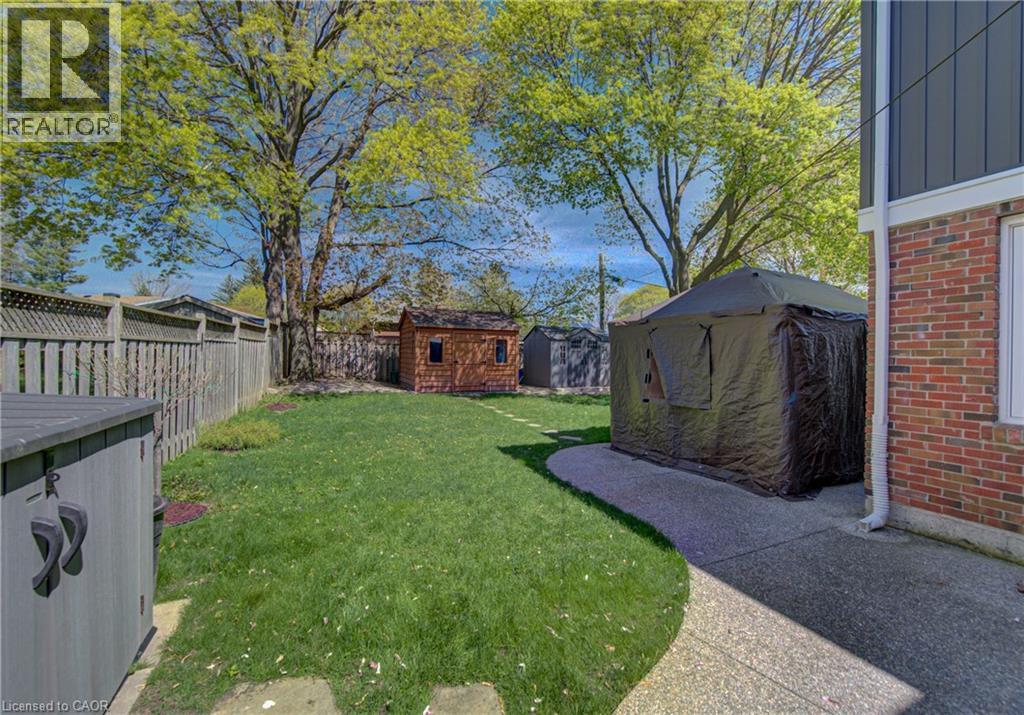 53 Lincoln Avenue, Cambridge, ON - Outdoor