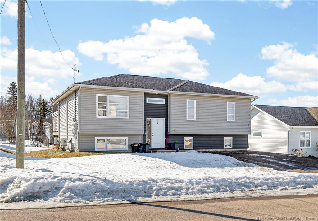 95 Doiron St, Dieppe, NB