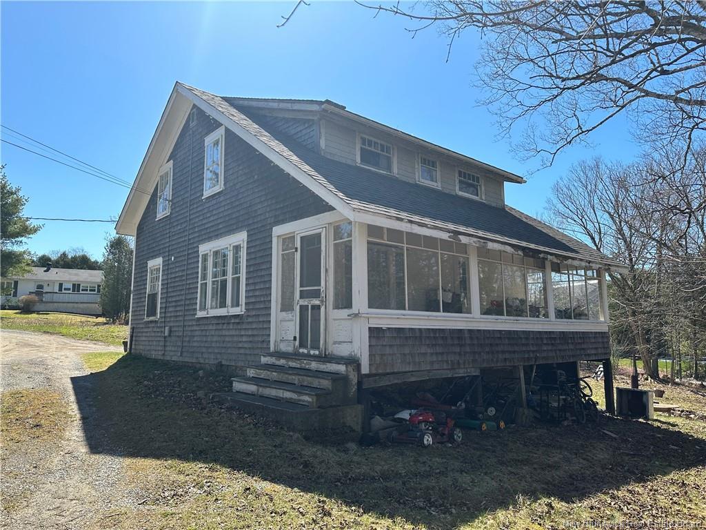 16 Clark Rd, Rothesay, NB