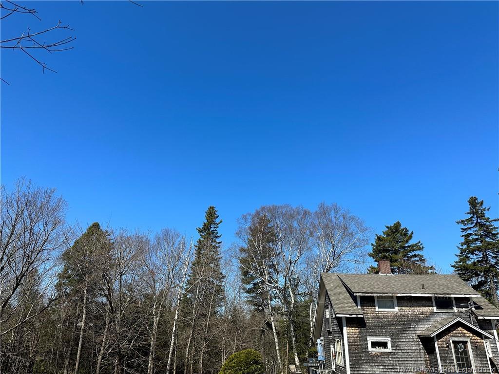 16 Clark Rd, Rothesay, NB