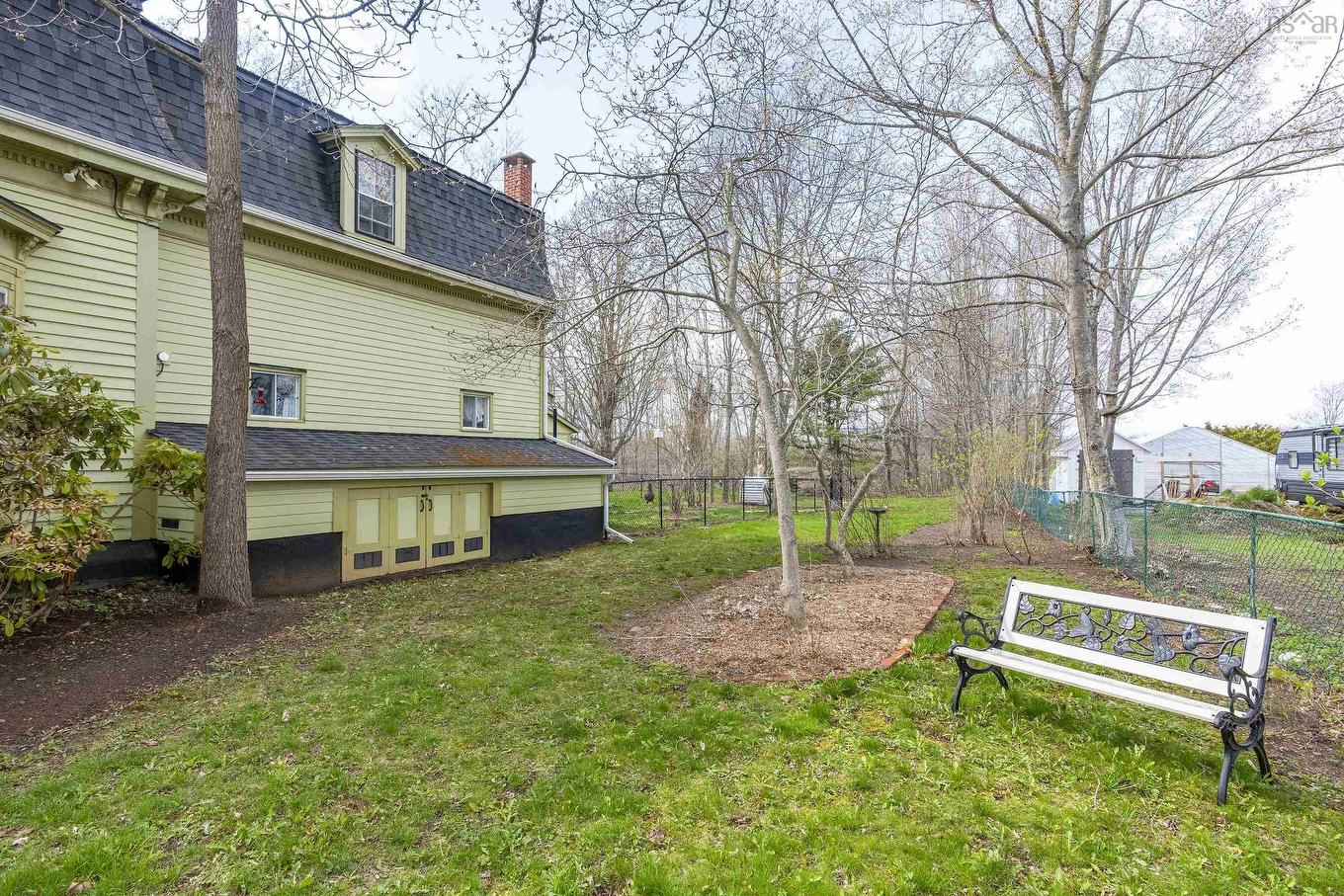 220 Main Street, Berwick, NS