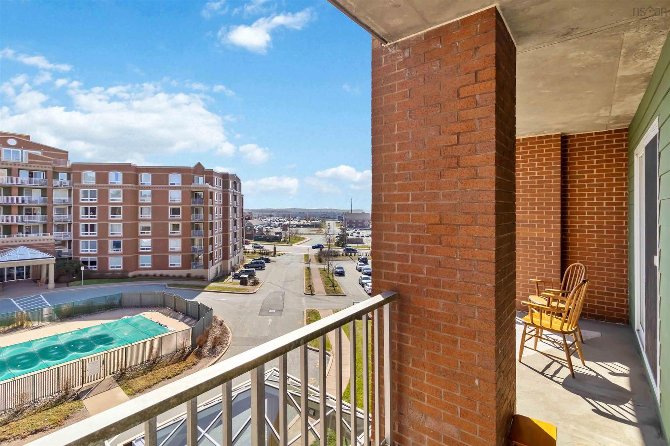 401 10 Regency Park Drive, Halifax, NS