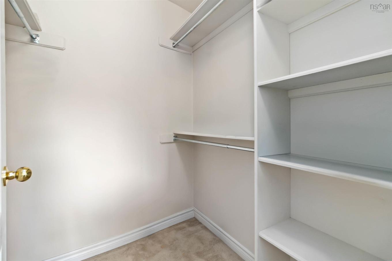 401 10 Regency Park Drive, Halifax, NS