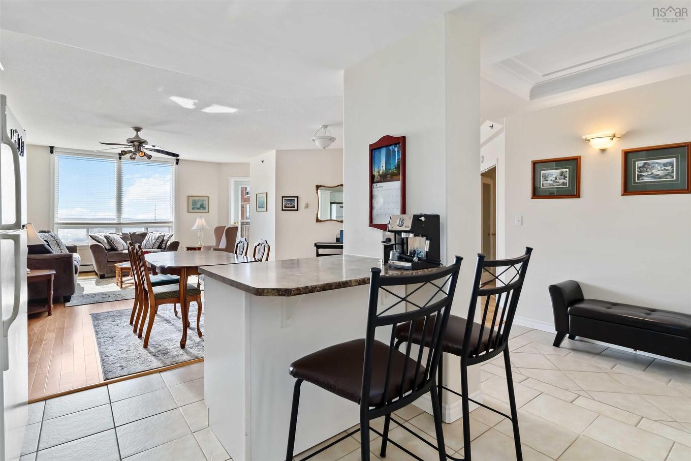 401 10 Regency Park Drive, Halifax, NS