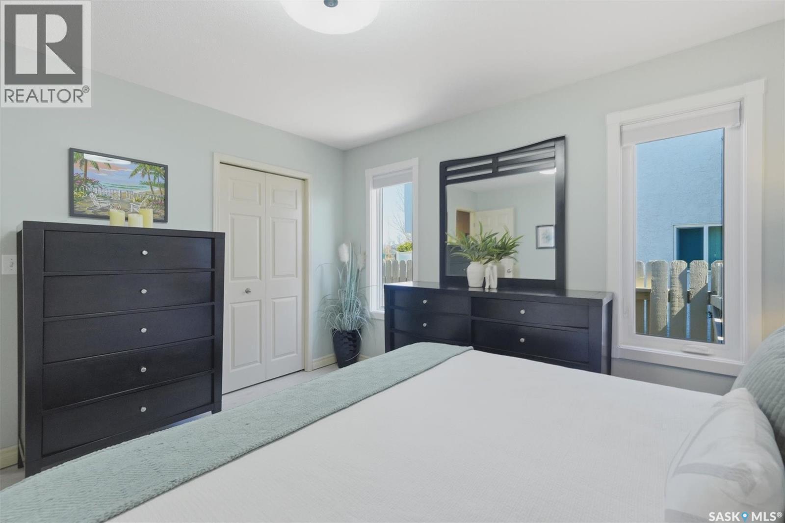 227 Brightwater Way, Saskatoon, SK - Indoor Photo Showing Bedroom
