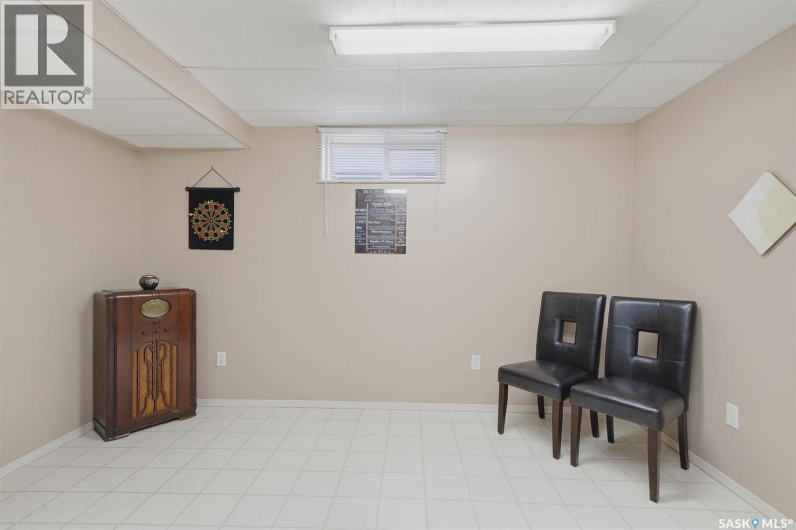 227 Brightwater Way, Saskatoon, SK - Indoor Photo Showing Other Room