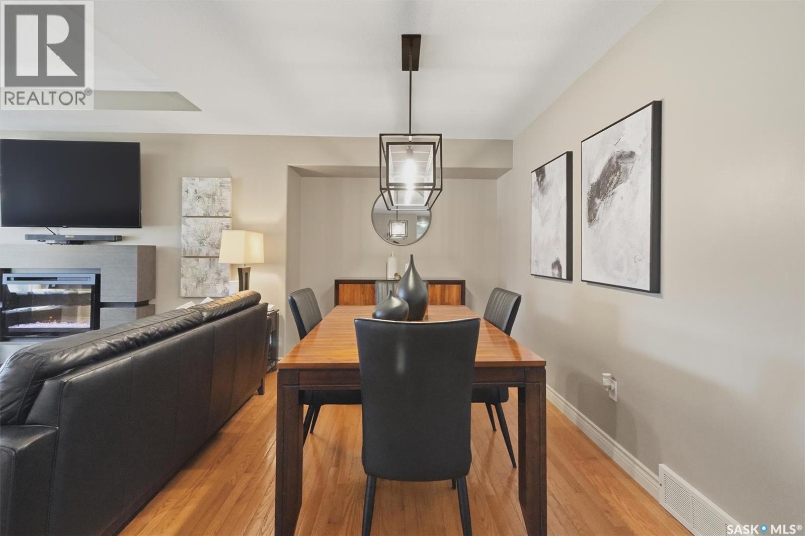 227 Brightwater Way, Saskatoon, SK - Indoor Photo Showing Dining Room