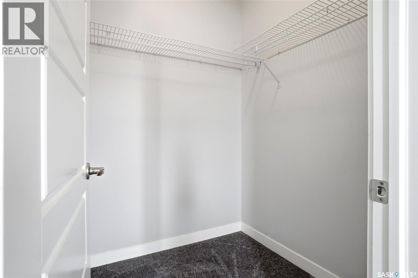 5734 Glide Crescent, Regina, SK - Indoor With Storage