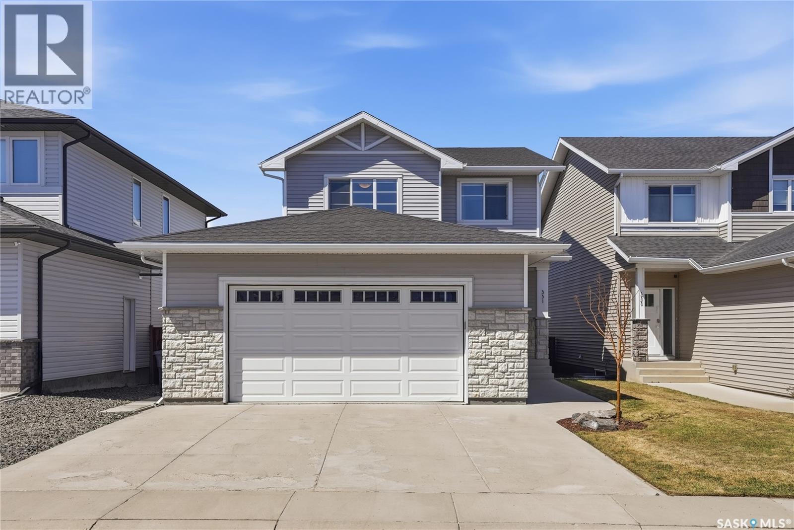 331 Underhill Bend, Saskatoon, SK - Outdoor With Facade