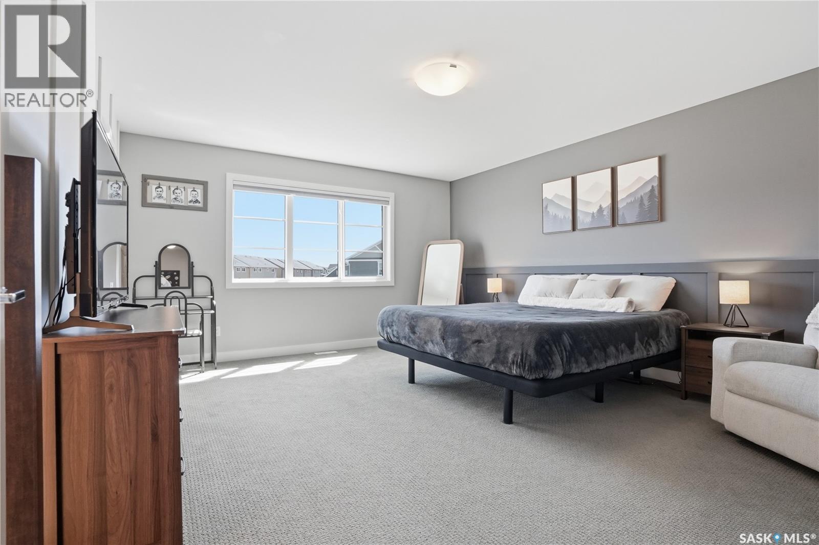 331 Underhill Bend, Saskatoon, SK - Indoor Photo Showing Bedroom