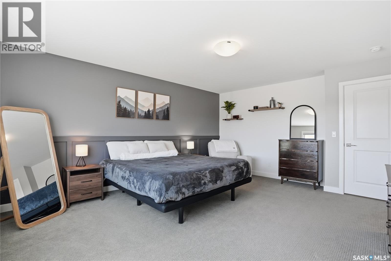331 Underhill Bend, Saskatoon, SK - Indoor Photo Showing Bedroom