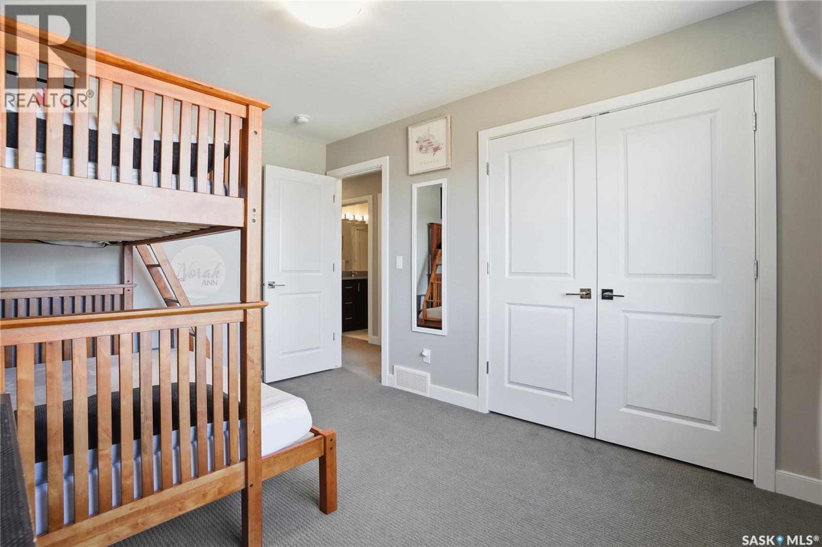 331 Underhill Bend, Saskatoon, SK - Indoor Photo Showing Bedroom
