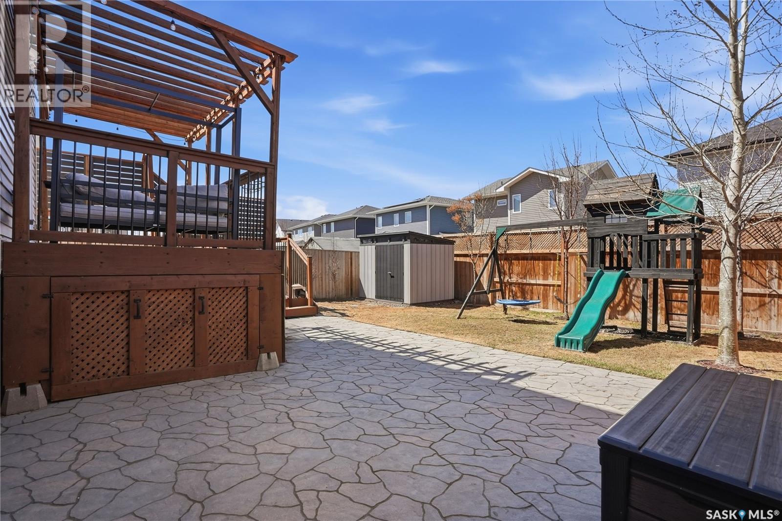 331 Underhill Bend, Saskatoon, SK - Outdoor With Deck Patio Veranda
