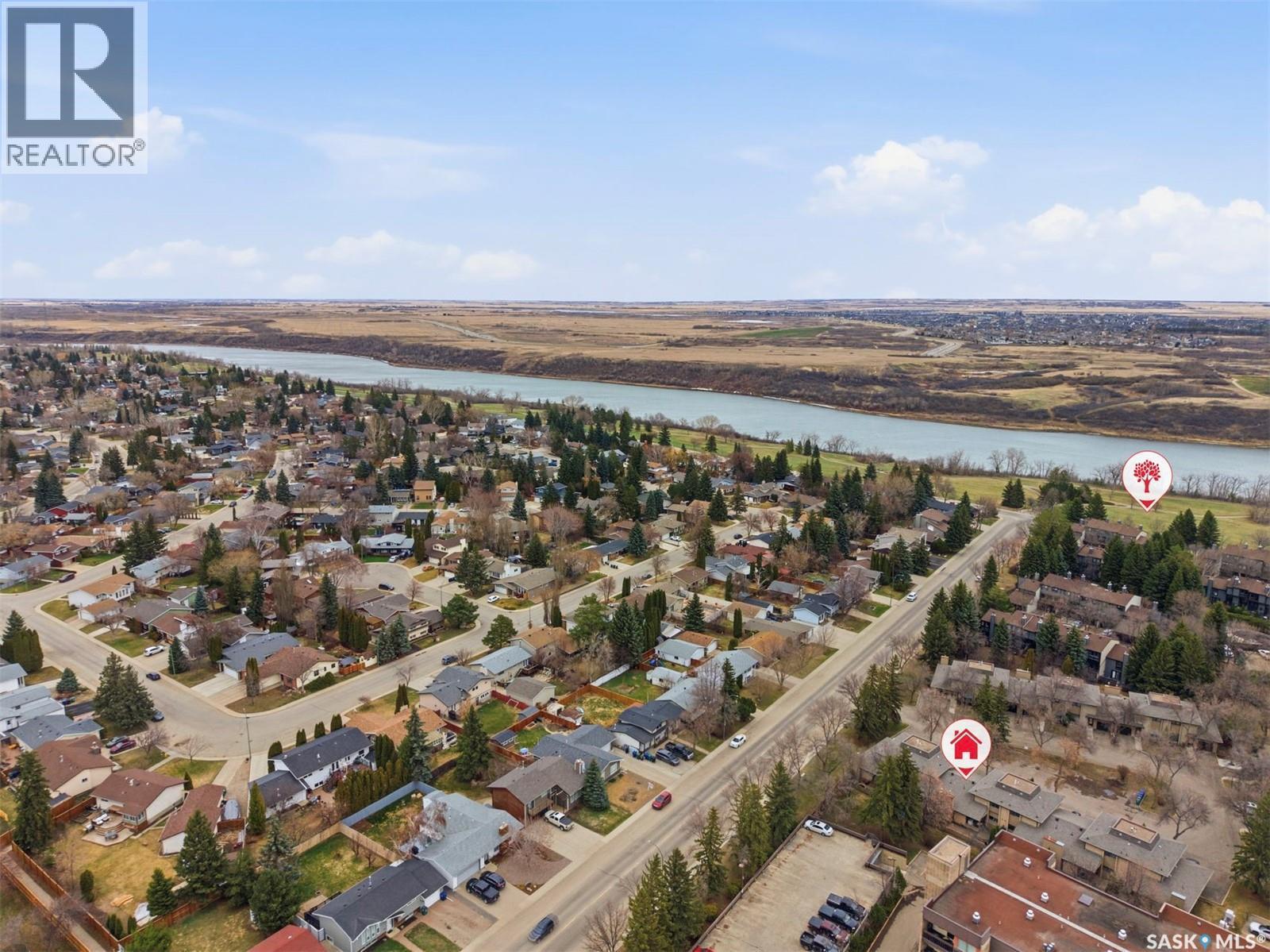 3 425 Pinehouse Drive, Saskatoon, SK - Outdoor With View