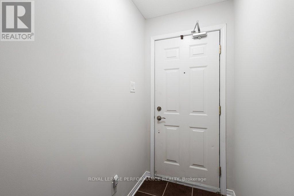 175 Windswept Private, Ottawa, ON - Indoor Photo Showing Other Room