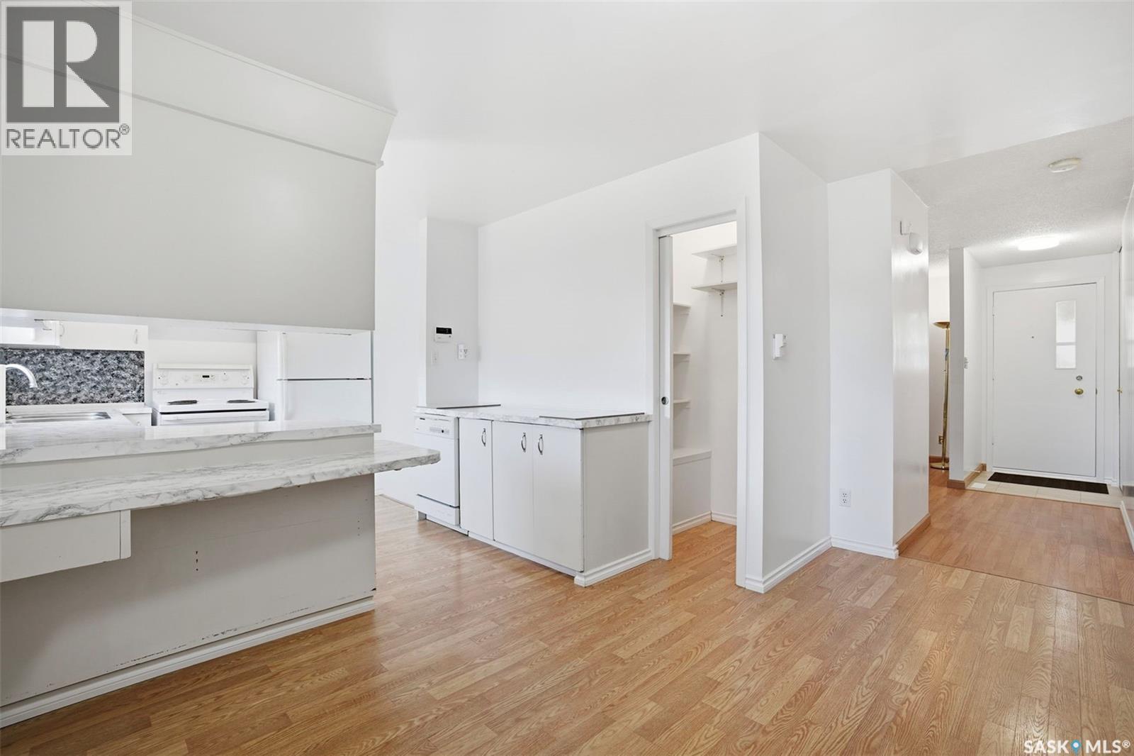 218 Anderson Crescent, Saskatoon, SK - Indoor Photo Showing Other Room
