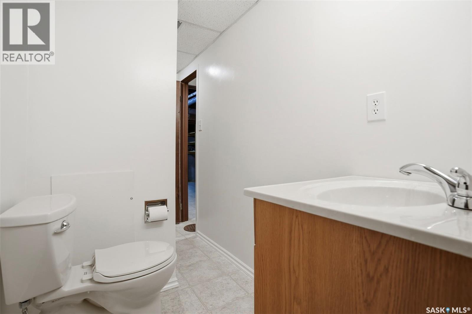 218 Anderson Crescent, Saskatoon, SK - Indoor Photo Showing Bathroom